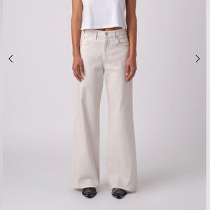 AMO White Frida White Oak Wide-Leg Jeans, Size 26, Like New Condition